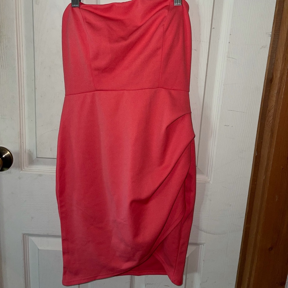 Dress brand new/never worn with tag on still